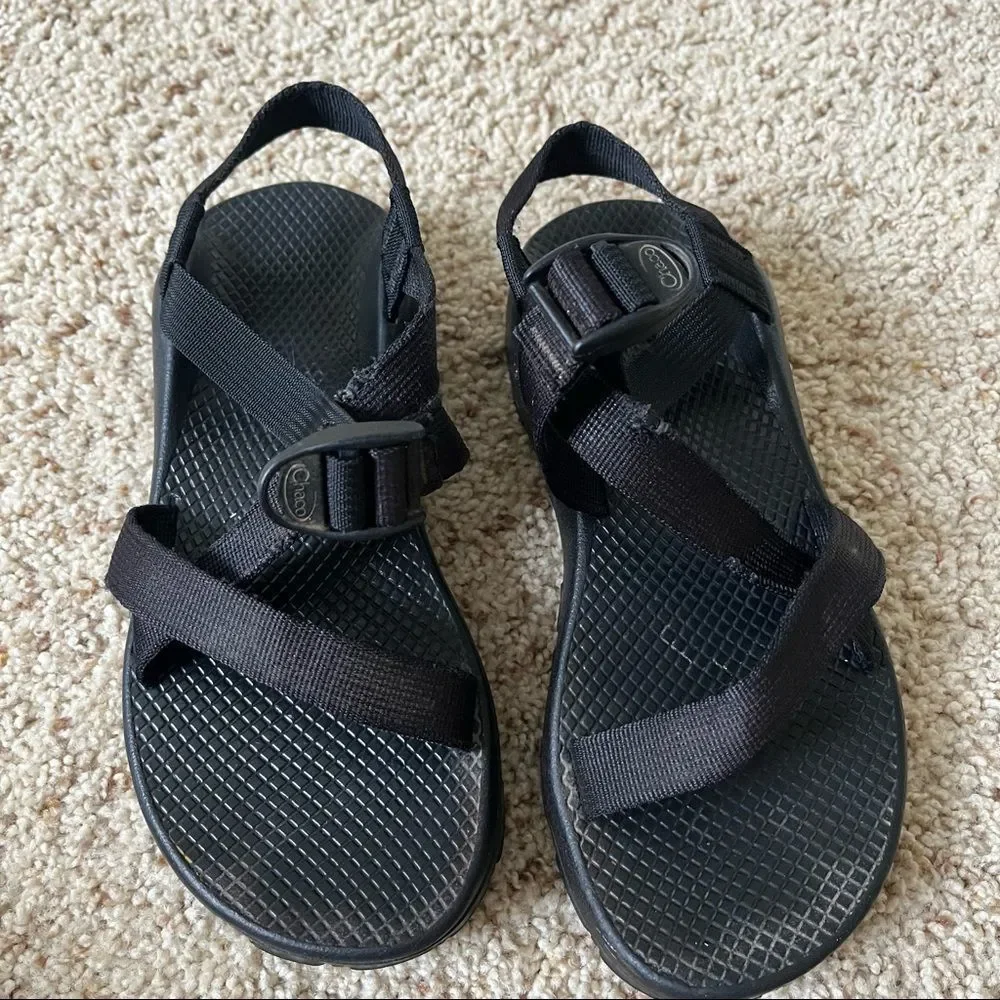 Chacos Women's 8 One Strap Classic Sandals - Picture 3 of 12